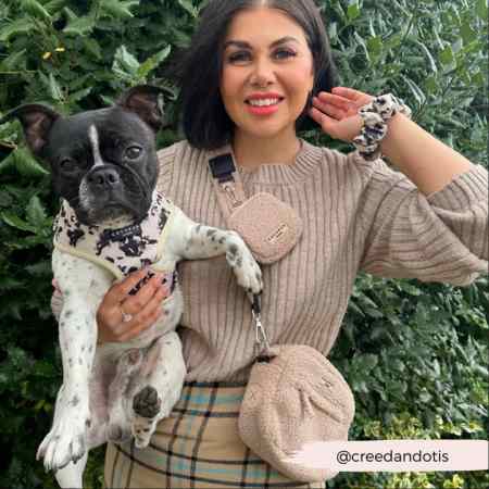 Accessoire ou friandise pour chien – design pratique et adapté au quotidien.