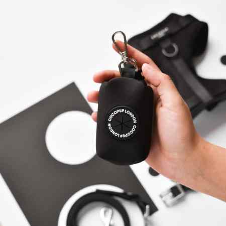 Porte sac à crotte pour chien