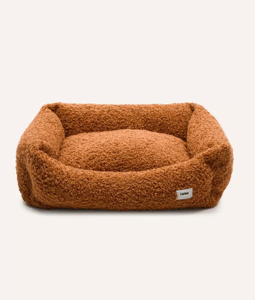 Panier pour chien effet bouclette moutarde, Snozy S